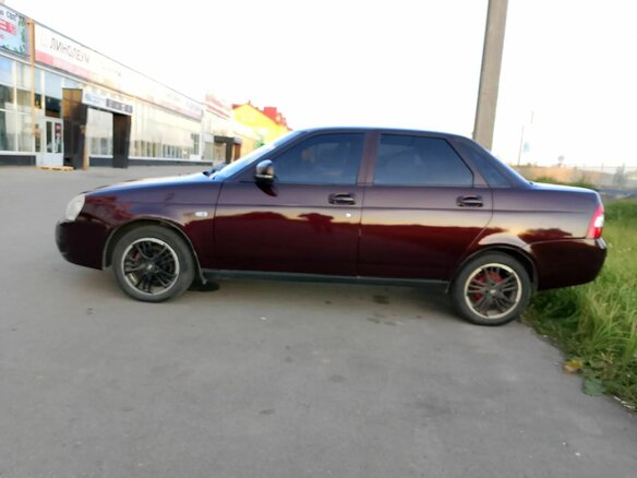 2010 Lada (ВАЗ) Priora I, пурпурный, 250000 рублей - вид 3