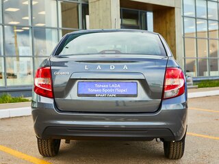 2026 Lada (ВАЗ) Granta I Рестайлинг, серый, 1133000 рублей, вид 3