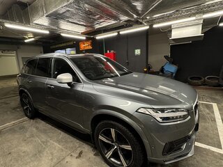 2017 Volvo XC90 II, серебристый, 3500000 рублей, вид 3