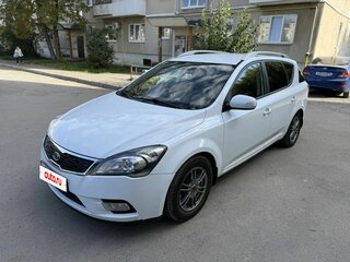 2012 Kia Ceed I Рестайлинг, белый, 900000 рублей, вид 1