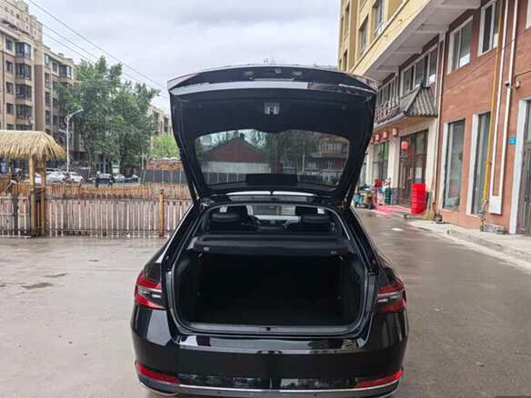 2023 Skoda Superb III Рестайлинг, чёрный, 2080000 рублей - вид 7