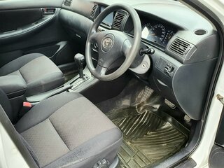 2003 Toyota Allex I Рестайлинг, белый, 560000 рублей, вид 5