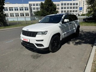 2018 Jeep Grand Cherokee IV (WK2) Рестайлинг, белый, 3800000 рублей, вид 1