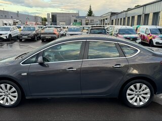 2013 Opel Astra J Рестайлинг, серый, 929000 рублей, вид 3