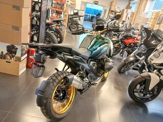 2024 BMW R 1300 GS, зелёный, 2770000 рублей, вид 4