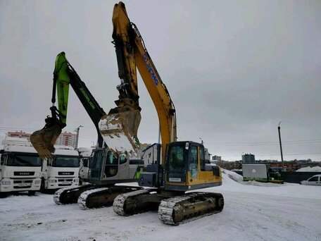 2023 XCMG XE235C, жёлтый, 6867900 рублей, вид 1