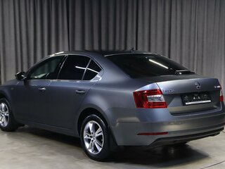 2019 Skoda Octavia III (A7) Рестайлинг, серый, 1299000 рублей, вид 4