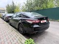 2022 Toyota Camry VIII (XV70) Рестайлинг, чёрный - вид 5