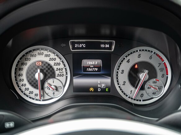 2015 Mercedes-Benz A-Класс 180 III (W176), голубой, 1445000 рублей - вид 16