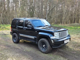 2012 Jeep Cherokee IV (KK), чёрный, 1150000 рублей, вид 2