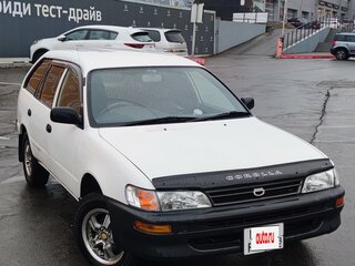 2001 Toyota Corolla VII (E100), белый, 415000 рублей, вид 3
