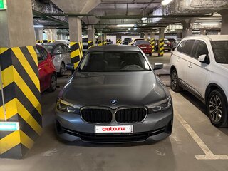 2020 BMW 5 серии 520i VII (G30/G31/G38) Рестайлинг, серый, 3350000 рублей, вид 2