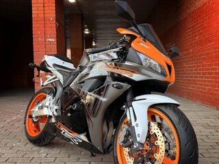 2012 Honda CBR 600RR, оранжевый, 666666 рублей, вид 2