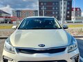 2017 Kia Rio IV, бежевый - вид 3
