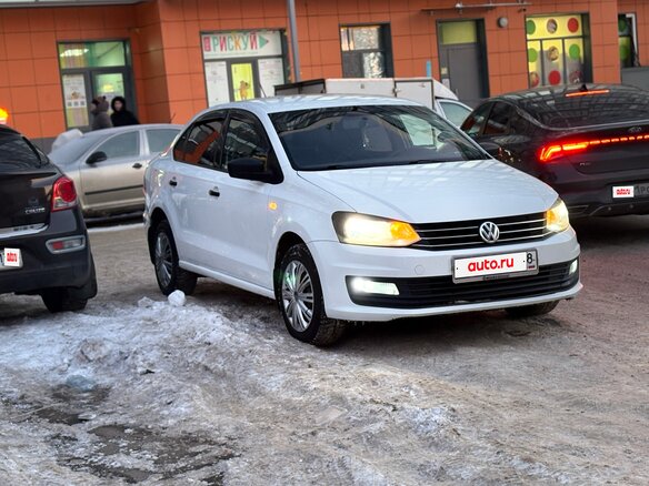 2019 Volkswagen Polo V Рестайлинг, белый, 900000 рублей - вид 6