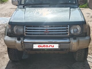 1993 Mitsubishi Pajero II, зелёный, 450000 рублей, вид 1