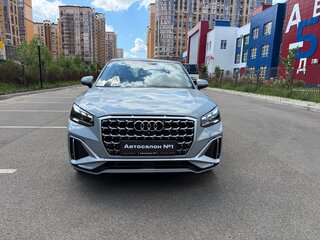 2025 Audi Q2 L 35 TFSI I Рестайлинг, серый, 3290000 рублей, вид 2