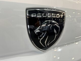 2025 Peugeot Traveller Long I Рестайлинг, белый, 7290000 рублей, вид 5