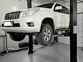 2012 Toyota Land Cruiser Prado 150 Series, белый, 2800000 рублей, вид 2