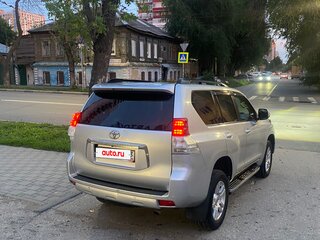 2012 Toyota Land Cruiser Prado 150 Series, серебристый, 2550000 рублей, вид 4