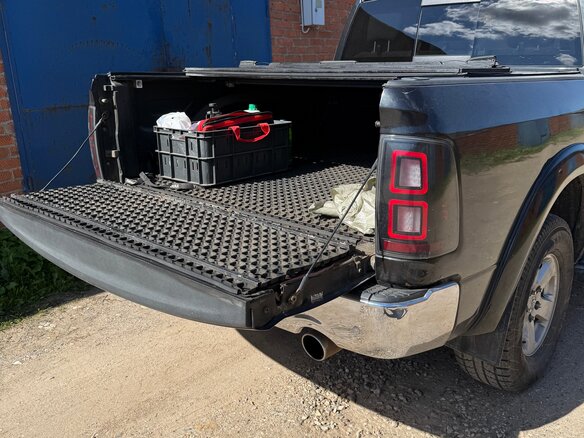 2011 Dodge RAM IV (DS/DJ), чёрный, 2550000 рублей - вид 15