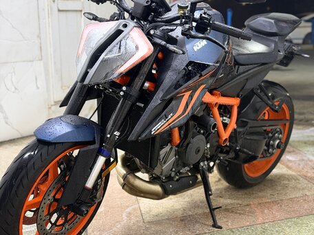 2023 KTM 1290 Super Duke R Evo, синий, 1549000 рублей, вид 5