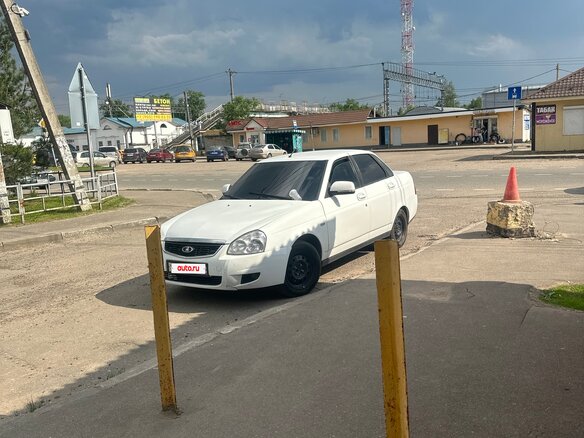 2011 Lada (ВАЗ) Priora I, белый, 399999 рублей - вид 5