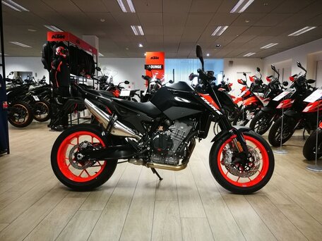 2026 KTM 790 Duke, чёрный, 1150000 рублей, вид 2