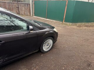 2008 Ford Focus II Рестайлинг, фиолетовый, 400000 рублей, вид 3