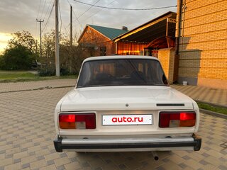 1990 Lada (ВАЗ) 2105, белый, 120000 рублей, вид 3