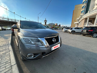 2014 Nissan Pathfinder IV, серебристый, 2200000 рублей, вид 1