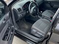 2005 Volkswagen Golf V, чёрный, 650000 рублей - вид 9