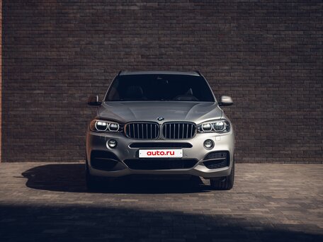 2018 BMW X5 M50d III (F15), серебристый, 4950000 рублей, вид 2