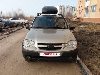 2011 Chevrolet Niva I Рестайлинг, серый, 410000 рублей, вид 1