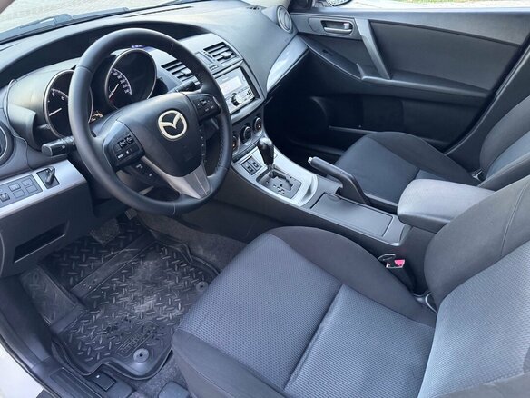 2011 Mazda 3 II (BL) Рестайлинг, белый, 769900 рублей - вид 11