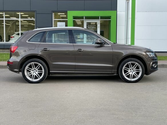 2009 Audi Q5 I (8R), коричневый - вид 3
