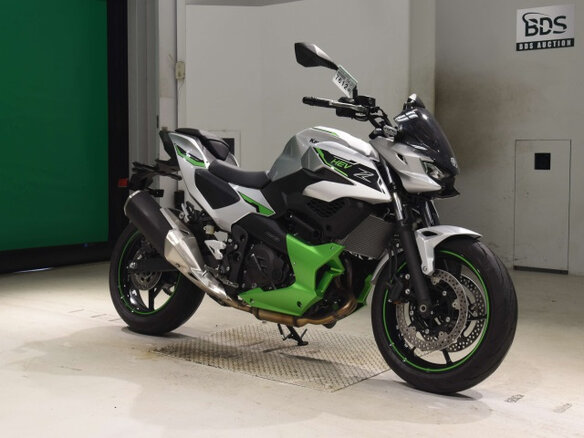 2025 Kawasaki Z7, серебристый, 1000000 рублей - вид 2