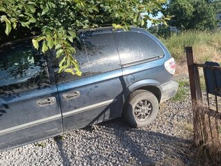 2001 Dodge Caravan 3-speed IV, синий, 320000 рублей, вид 4