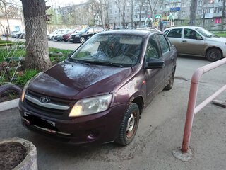 2012 Lada (ВАЗ) Granta I, красный, 140000 рублей, вид 1
