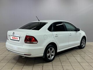2015 Volkswagen Polo V Рестайлинг, белый, 690000 рублей, вид 5