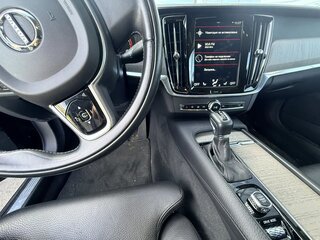 2021 Volvo S90 II Рестайлинг, чёрный, 3500000 рублей, вид 3