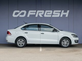 2017 Volkswagen Polo V Рестайлинг, белый, 1130000 рублей, вид 5