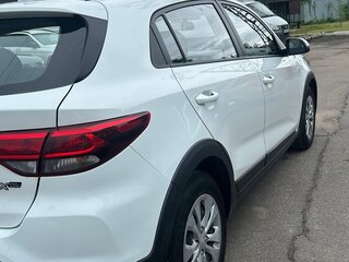 2018 Kia Rio X-Line IV, белый, 1180000 рублей, вид 4