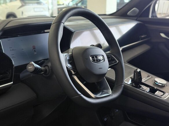 2026 Geely Monjaro I Рестайлинг, зелёный, 4954990 рублей - вид 5