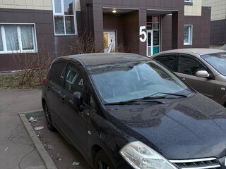2009 Nissan Tiida I, чёрный, 455000 рублей, вид 2