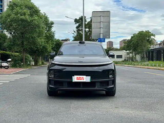 2022 Li Auto (Lixiang) L9 44.5 kWh I, чёрный, 7135208 рублей, вид 3