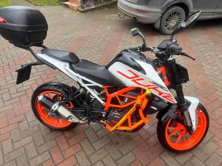 2019 KTM 390 Duke, белый, 450000 рублей, вид 2
