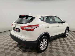 2018 Nissan Qashqai II, белый, 1525000 рублей, вид 5