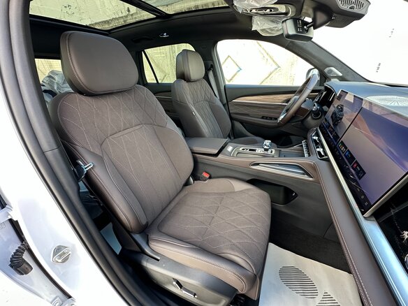 2026 Geely Monjaro (Xingyue L) I Рестайлинг 2 (China Market), белый, 4697000 рублей - вид 34