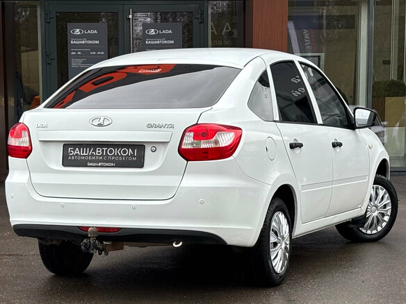 2014 Lada (ВАЗ) Granta I, белый - вид 3